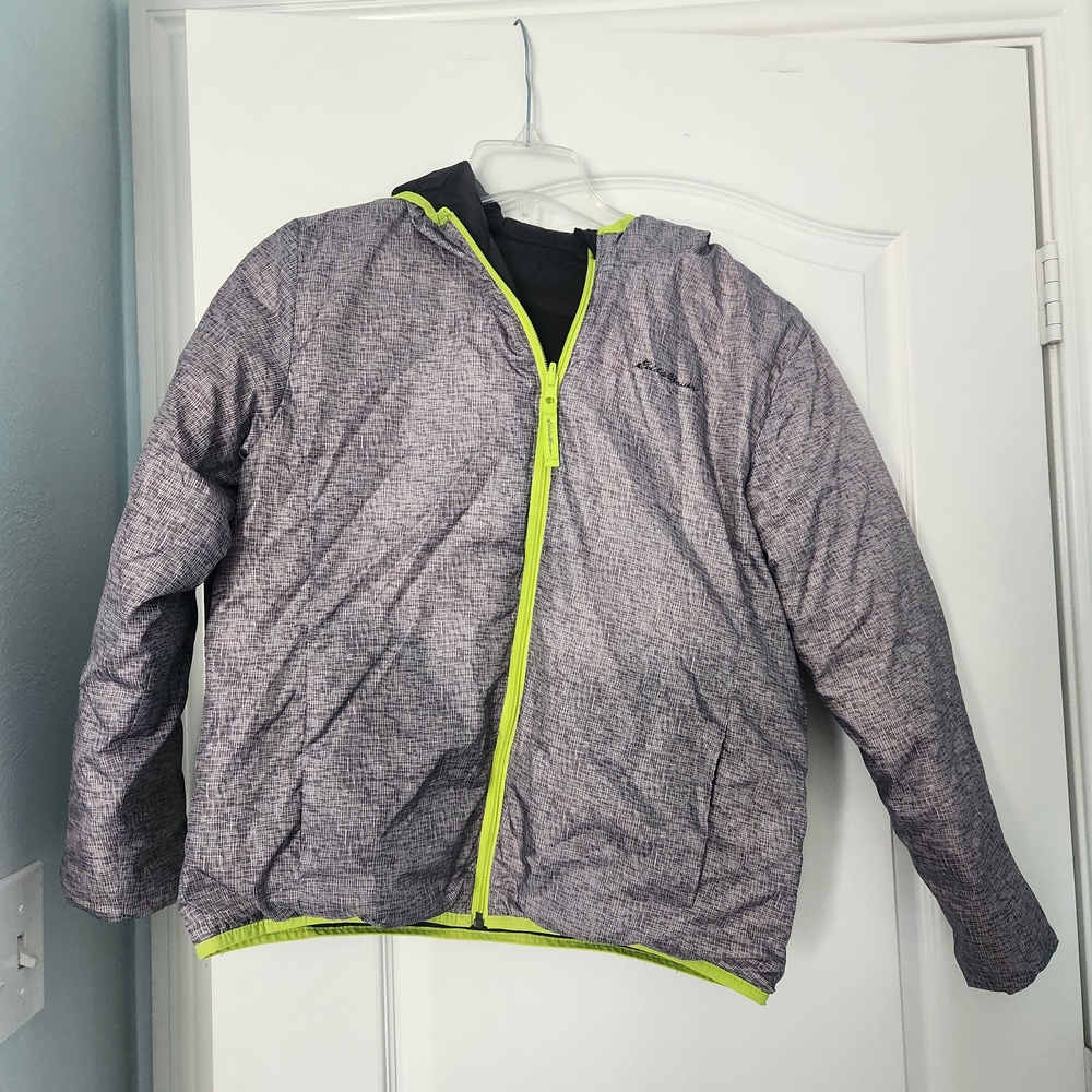 Eddie Bauer Kids Puffer Jacket in Black and Neon Green - Picture 2 of 3